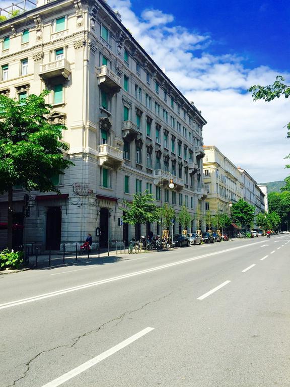 Giostra Studio Flat Trieste Luaran gambar